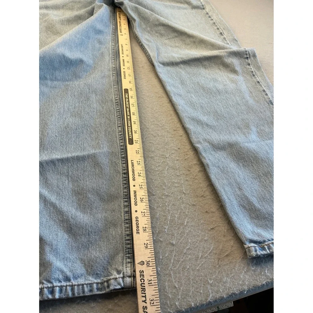 Levi's Y2K 550 Relaxed Fit Tapered Leg Light Wash Denim Jeans Mens 36x32